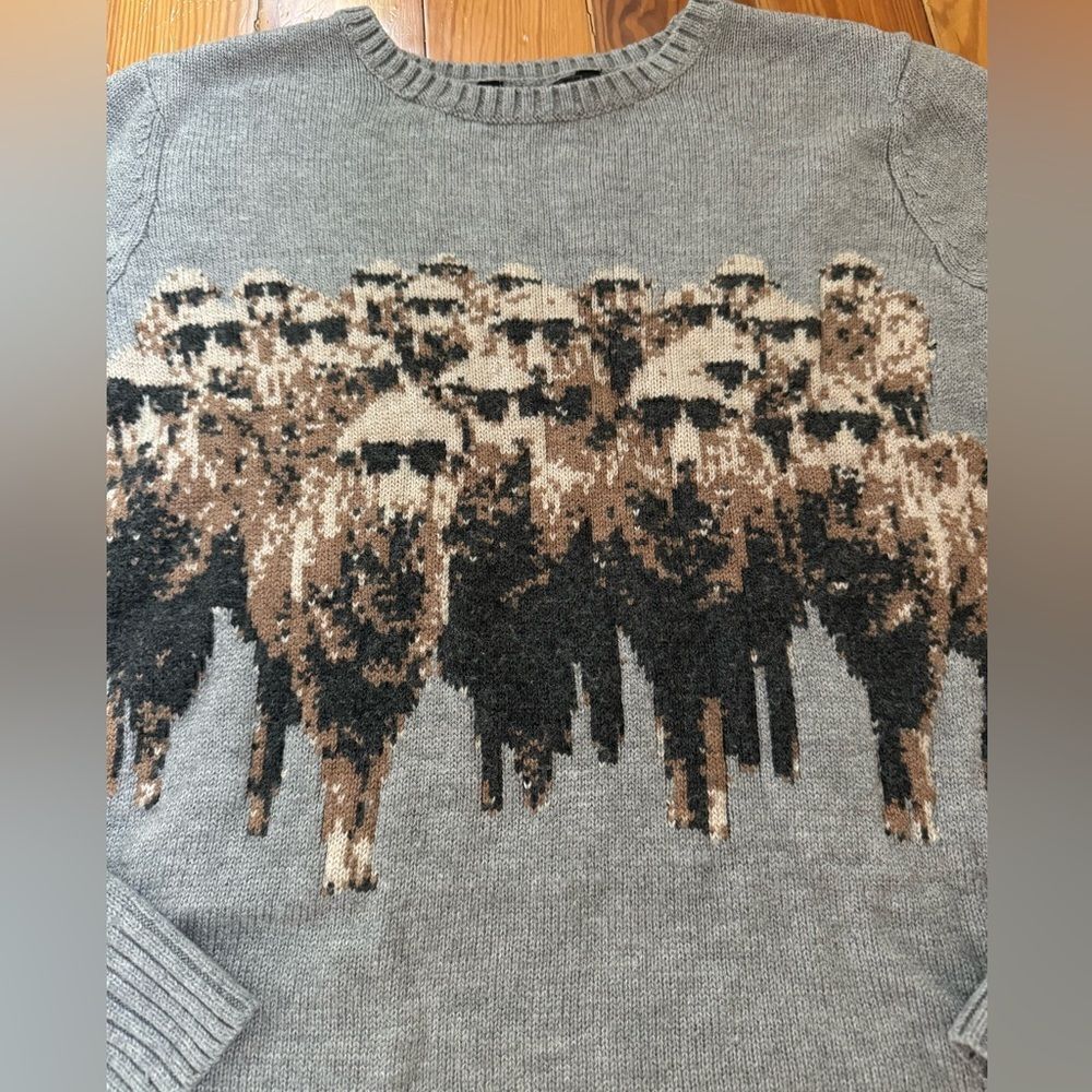 BCBG MaxAzria Sweater - Picture 3 of 8